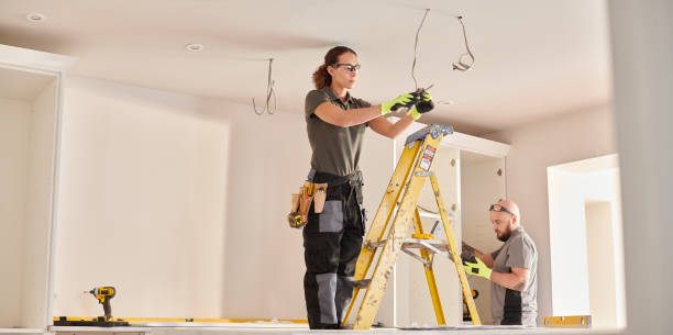 Best Electrical Installation Contractor  in Clyde Hill, WA