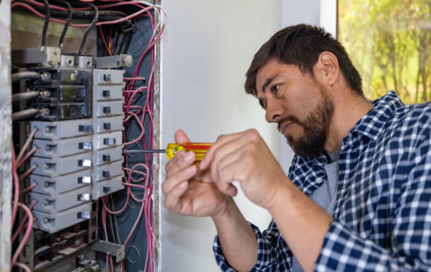 Best 24-Hour Electrician  in Clyde Hill, WA